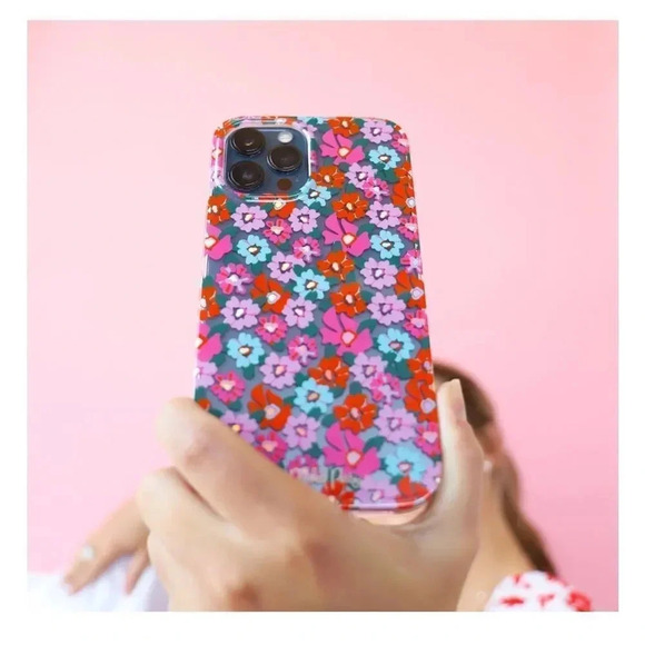 PACKED PARTY FRESH FLORALS PHONE CASE 6, 7,8 and SE - Picture 2 of 14